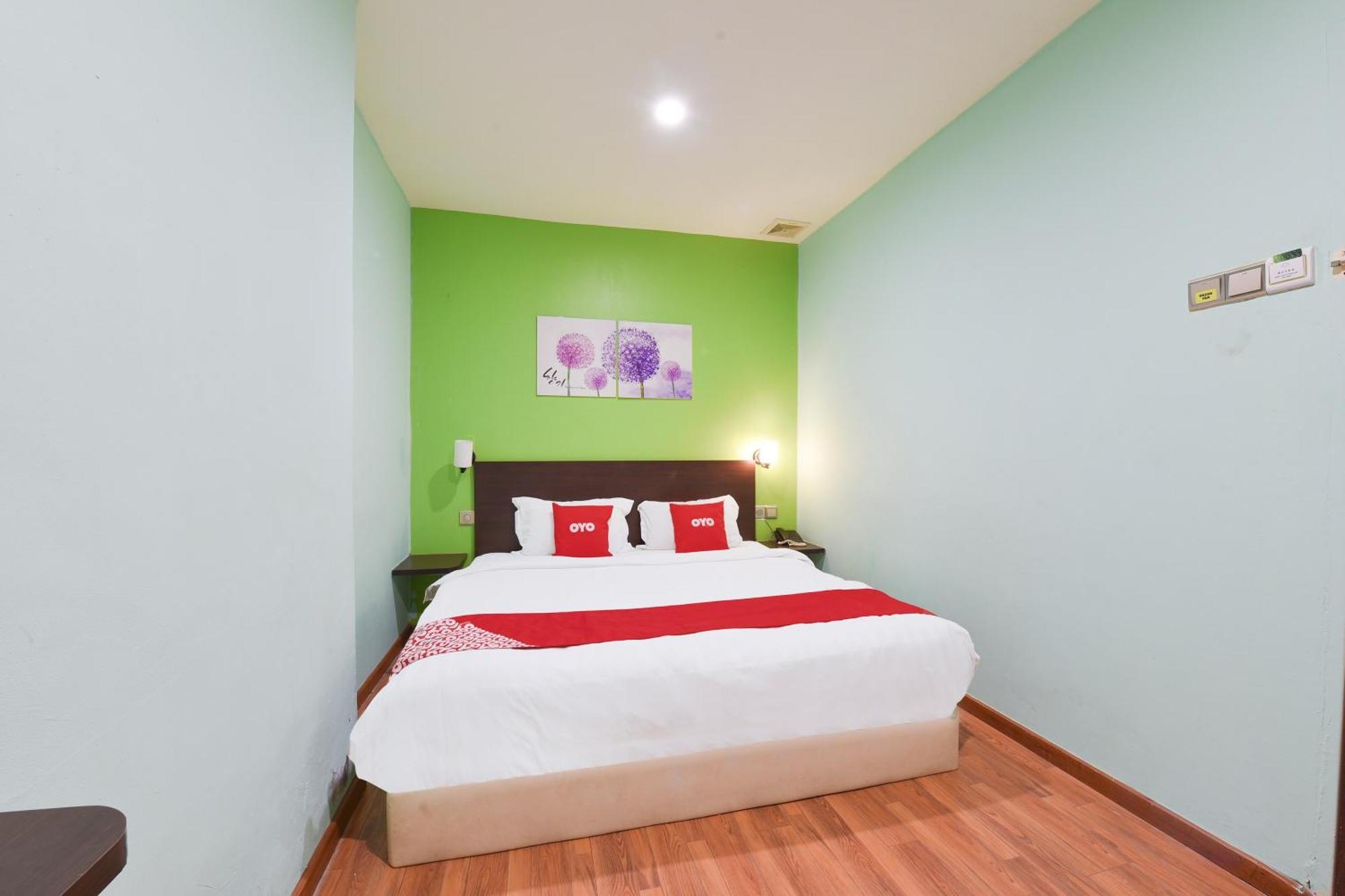 Hotel O G Home Hotel, Kota Bharu, Kelantan. Luaran gambar