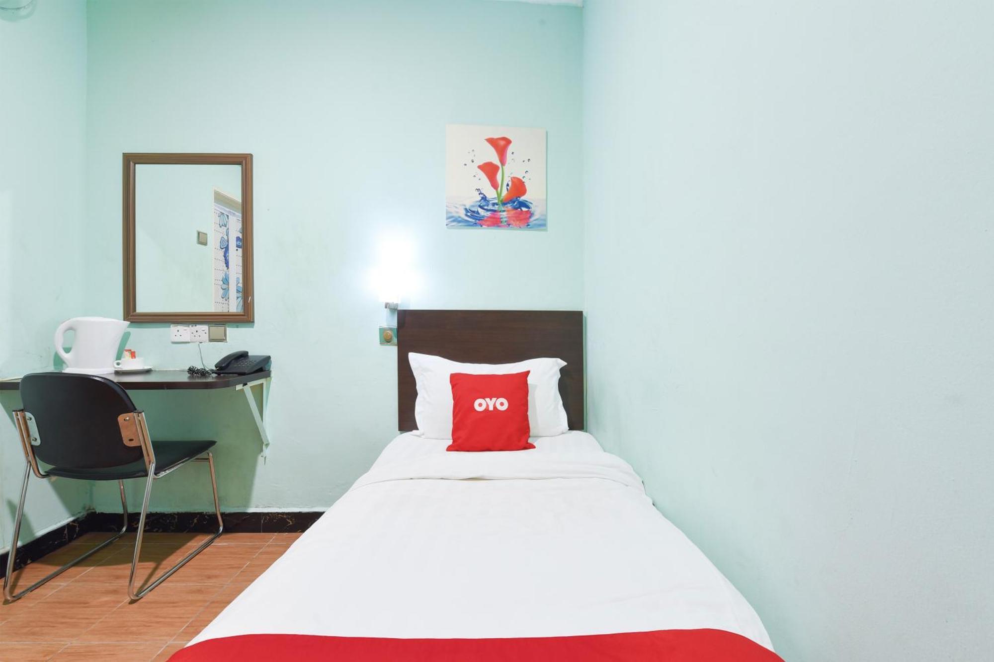 Hotel O G Home Hotel, Kota Bharu, Kelantan. Luaran gambar