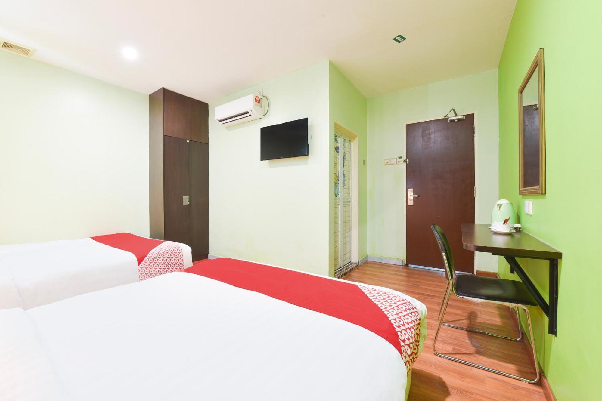 Hotel O G Home Hotel, Kota Bharu, Kelantan. Luaran gambar