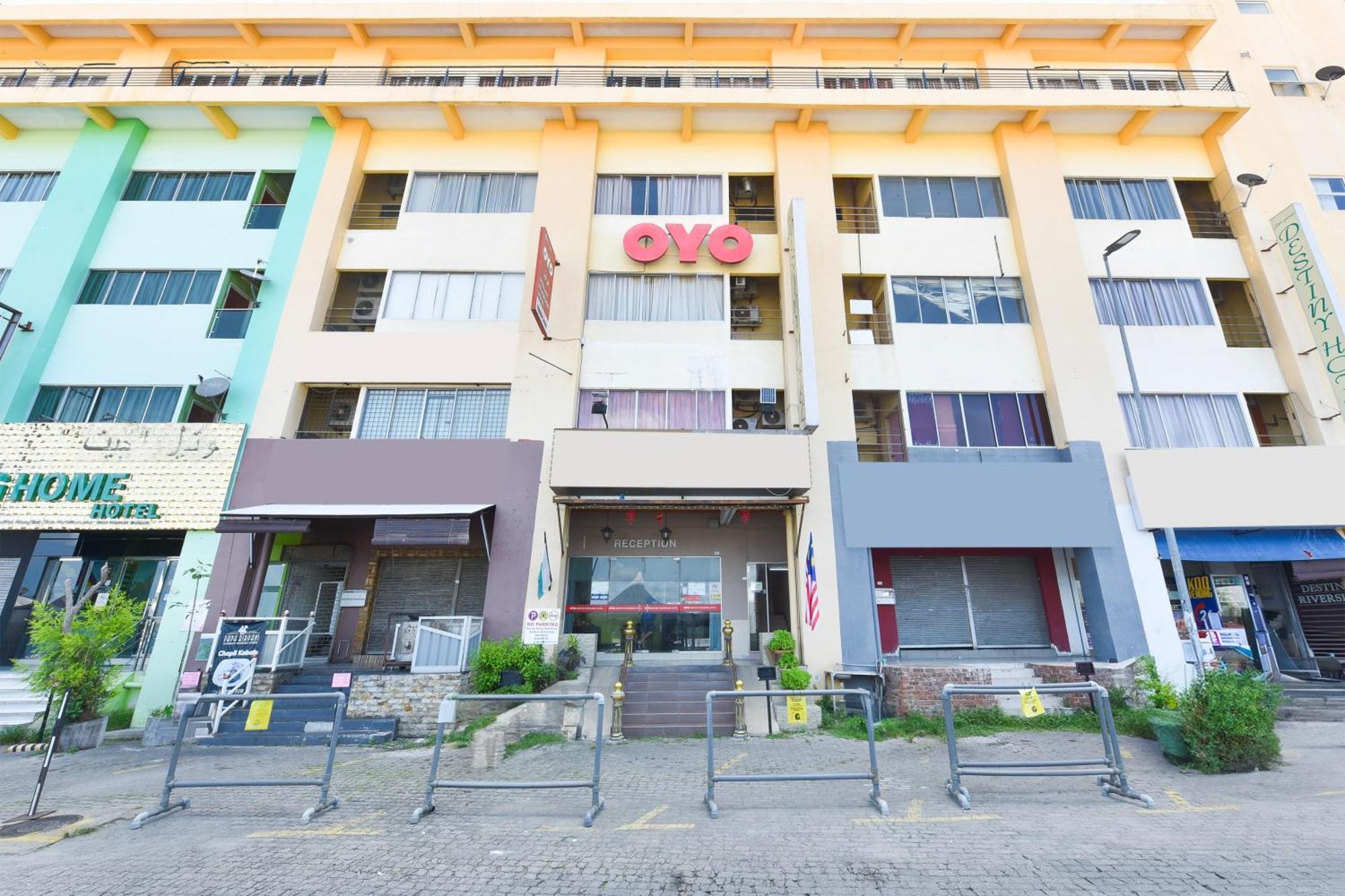 Hotel O G Home Hotel, Kota Bharu, Kelantan. Luaran gambar