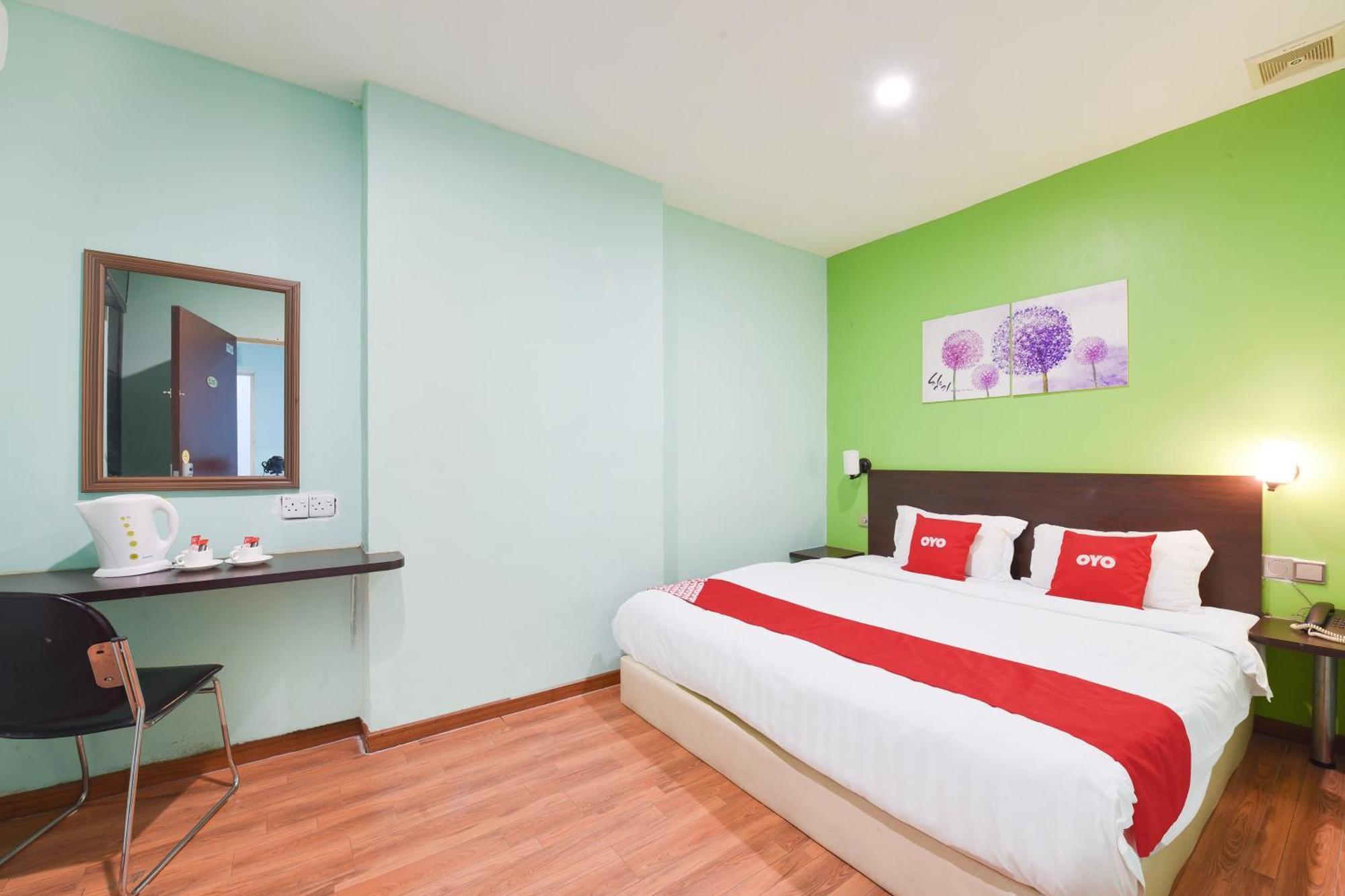 Hotel O G Home Hotel, Kota Bharu, Kelantan. Luaran gambar